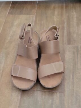 Clarks Tan Leather Wedge Slingback Sandals with Wide Straps